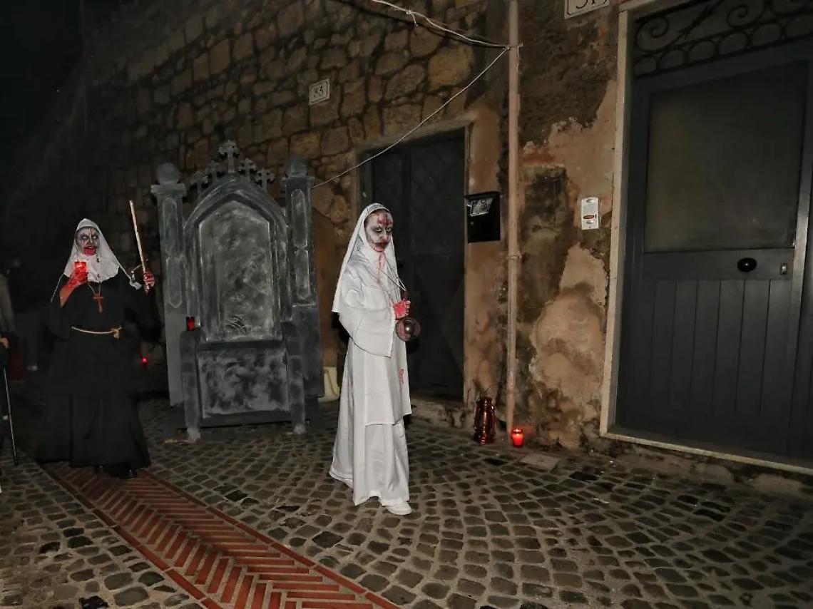 Halloween a Tarquinia, magia e divertimento anche per i pi&ugrave; piccoli