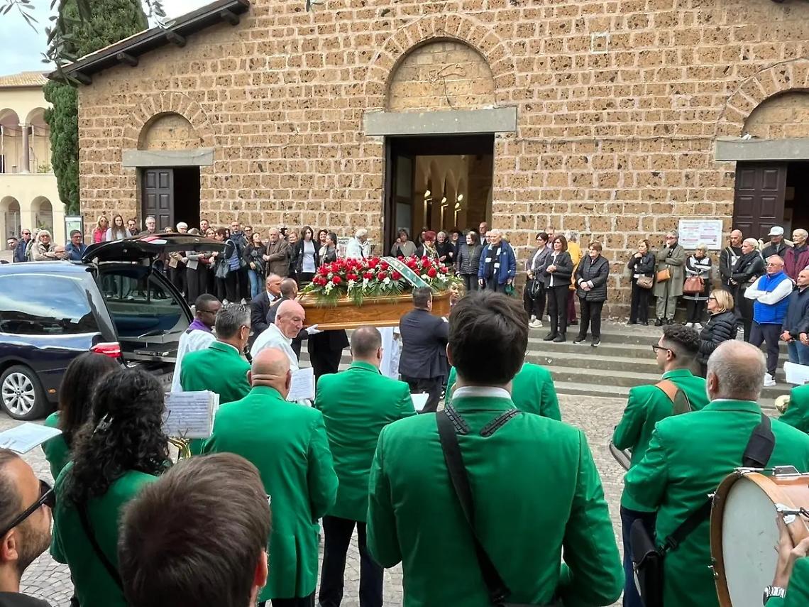 L&rsquo;ultimo saluto di Cerveteri ad Aurelio Badini: &laquo;Grazie per tutto quello che hai fatto per la citt&agrave;&raquo;