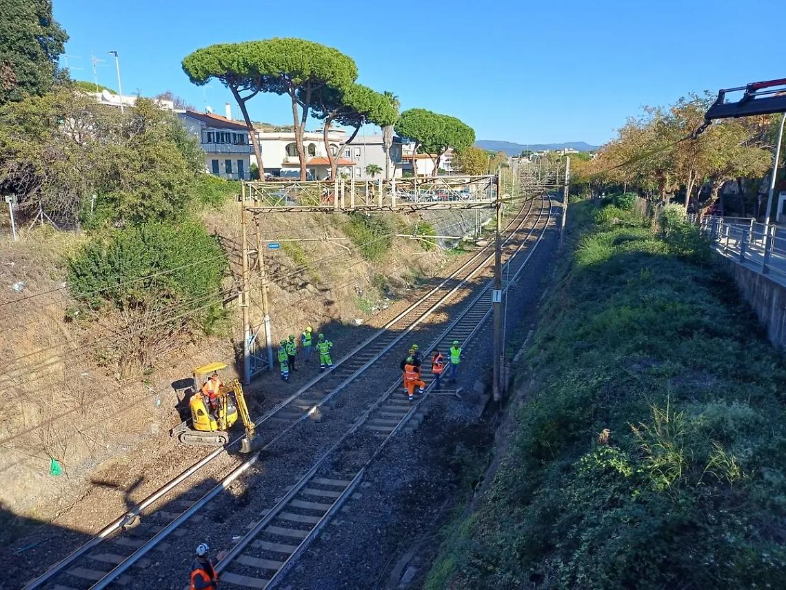 Gd: &laquo;La sospensione della linea FL5 tra Santa Severa e Civitavecchia &egrave; solo l&rsquo;ultimo capitolo di una lunga storia di abbandono&raquo;