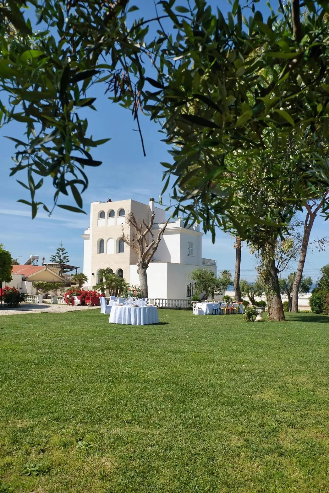 Palazzo Podest&agrave; porta il fascino di Civitavecchia alla Borsa del Matrimonio in Italia