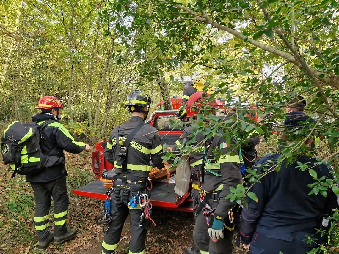 Ritrovato il corpo senza vita di un uomo nei boschi della valle del Treja