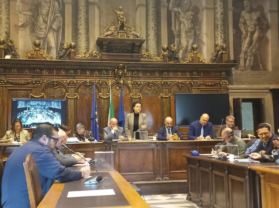 &laquo;Viterbo: ora di sosta gratis al Sacrario, serve monitorare le targhe&raquo;