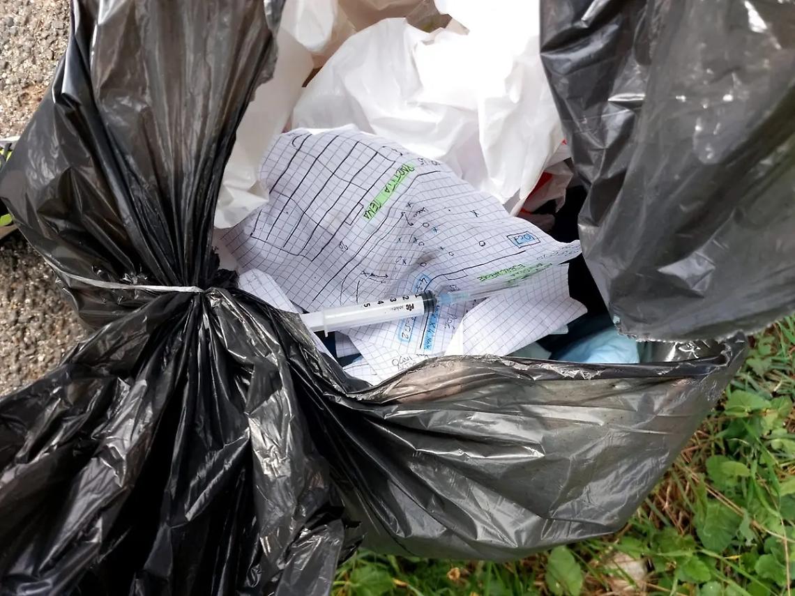 Parco giochi nel degrado: l&rsquo;ira delle mamme