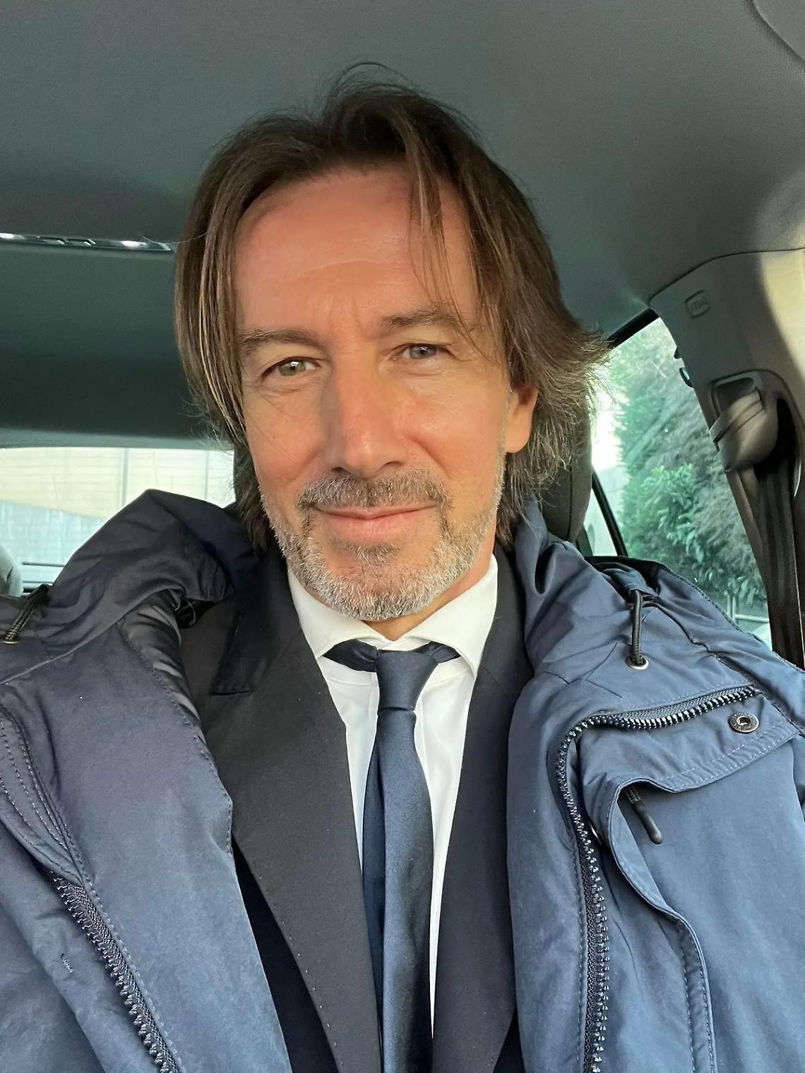 Il buongiorno e l&rsquo;oroscopo del 25 Novembre 2025