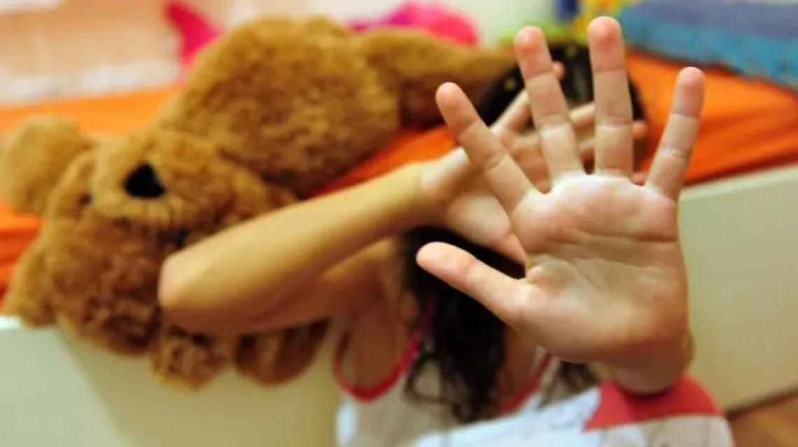 &laquo;I nostri figli maltrattati alla materna&raquo;, la denuncia dei genitori ai carabinieri