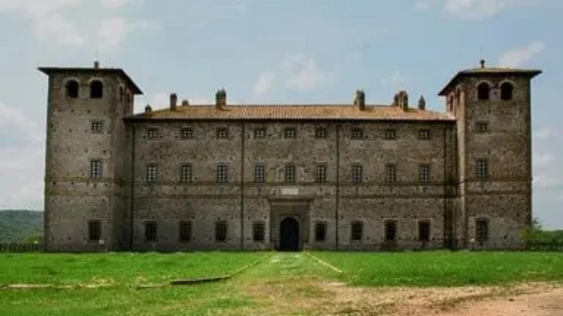 &laquo;Il castello torner&agrave; a splendere&raquo;