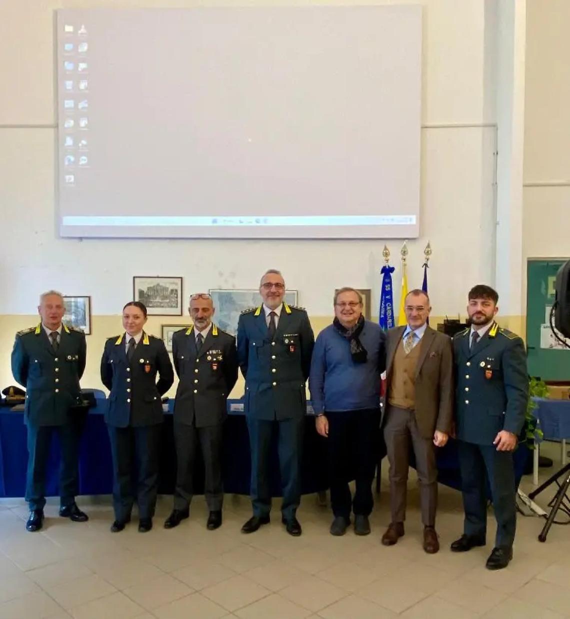 Evasione fiscale, lezione di economia al Cardarelli di Tarquinia