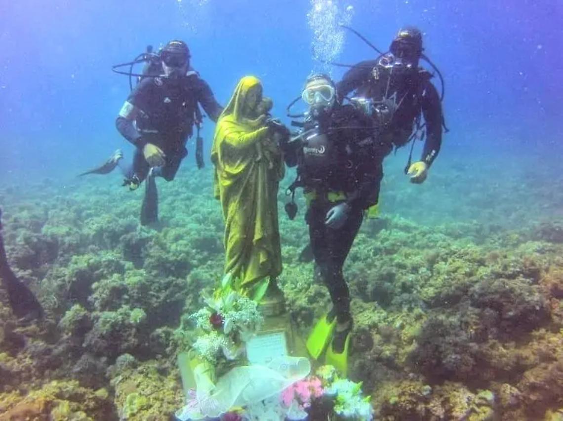 Santa Marinella, rinnovato l&rsquo;omaggio alla statua della Madonna nel fondale marino