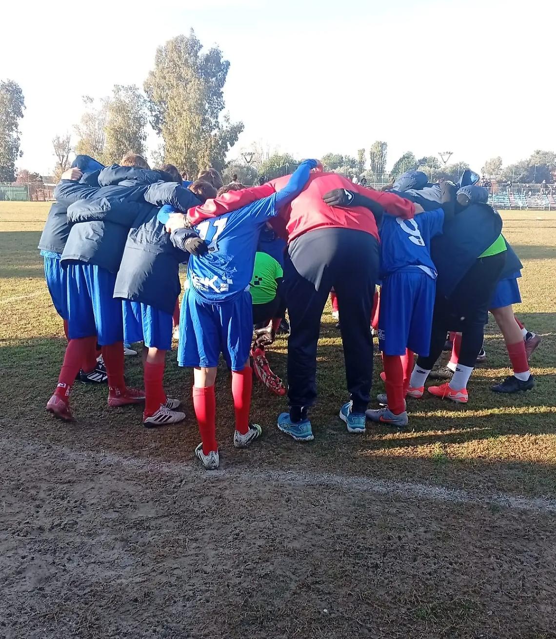 Fiumicino, settore giovanile in chiaroscuro: l&rsquo;Under 15 piega la capolista Accademia Gialloazzurri