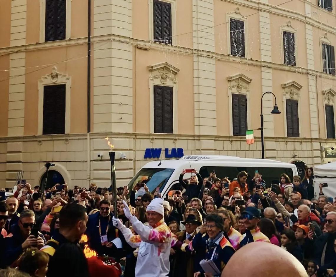 La Fiamma Olimpica infiamma il cuore di Civitavecchia