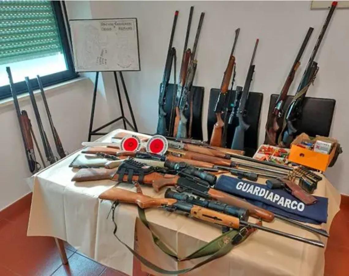 Bracconaggio notturno, nei guai tre cacciatori di Oriolo