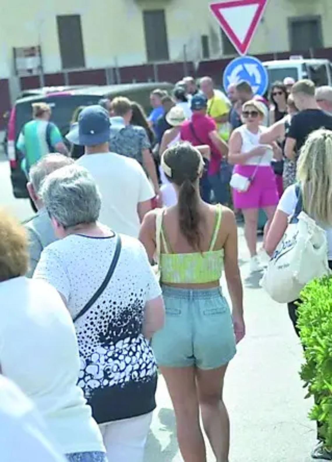 &ldquo;Tassa sui crocieristi&rdquo;, il Pd frena