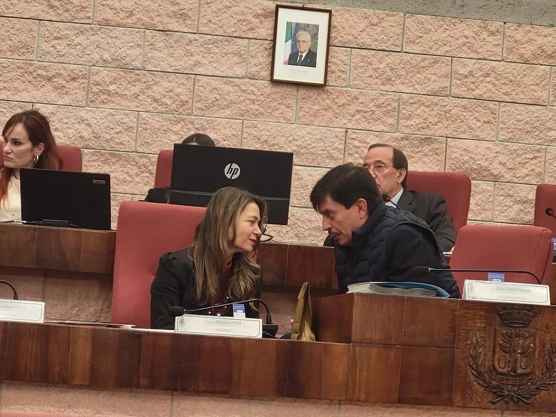 Bilancio, discussione in aula Pucci: pesano i 6 milioni di Enel