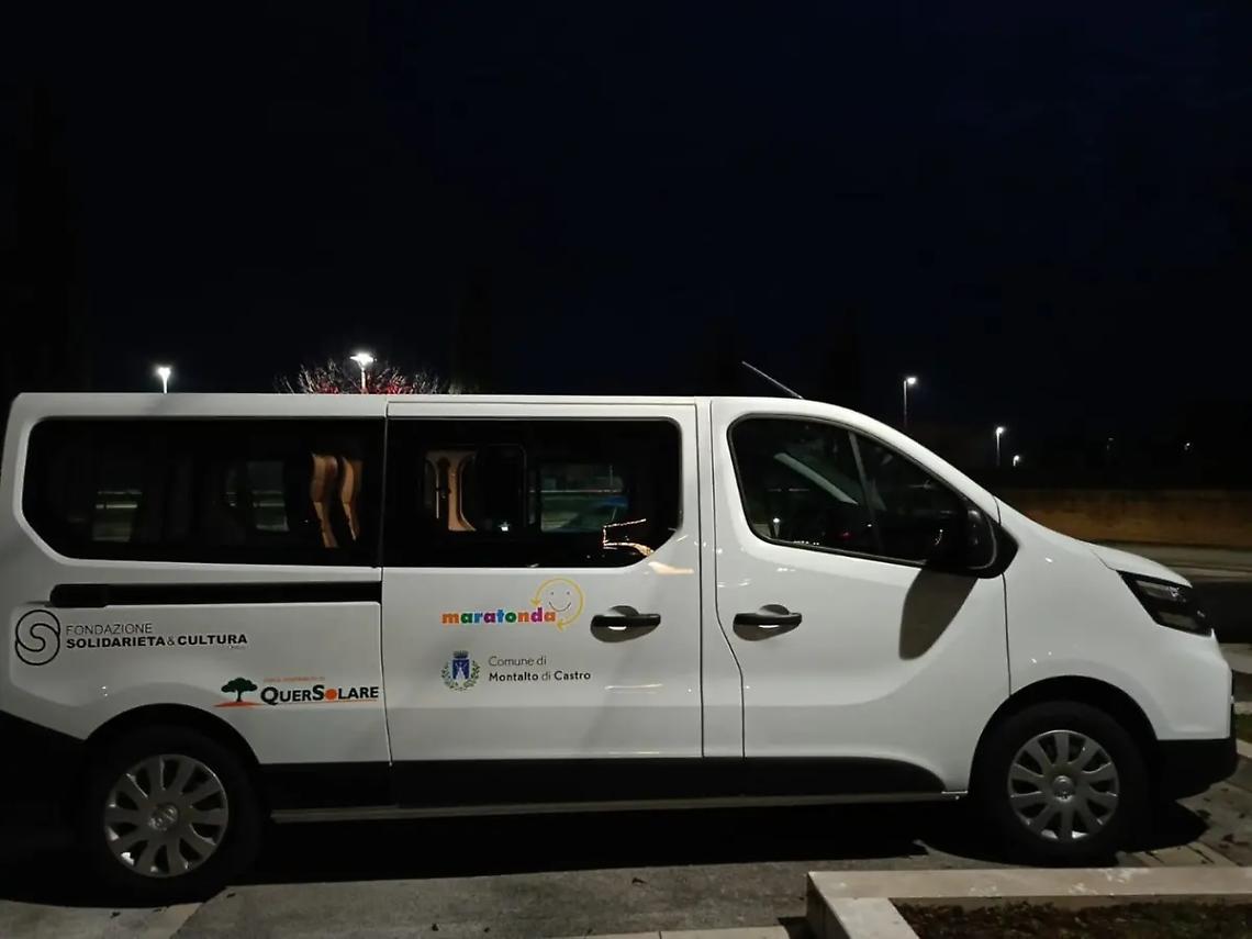 Un nuovo mezzo per i ragazzi disabili del centro Maratonda di Montalto di Castro