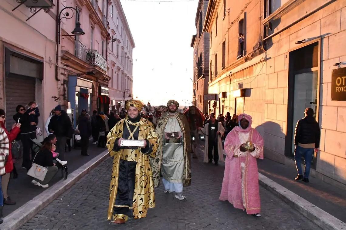 Tarquinia, oltre 1.300 visitatori per la chiusura dell&rsquo;edizione 2025 del presepe vivente