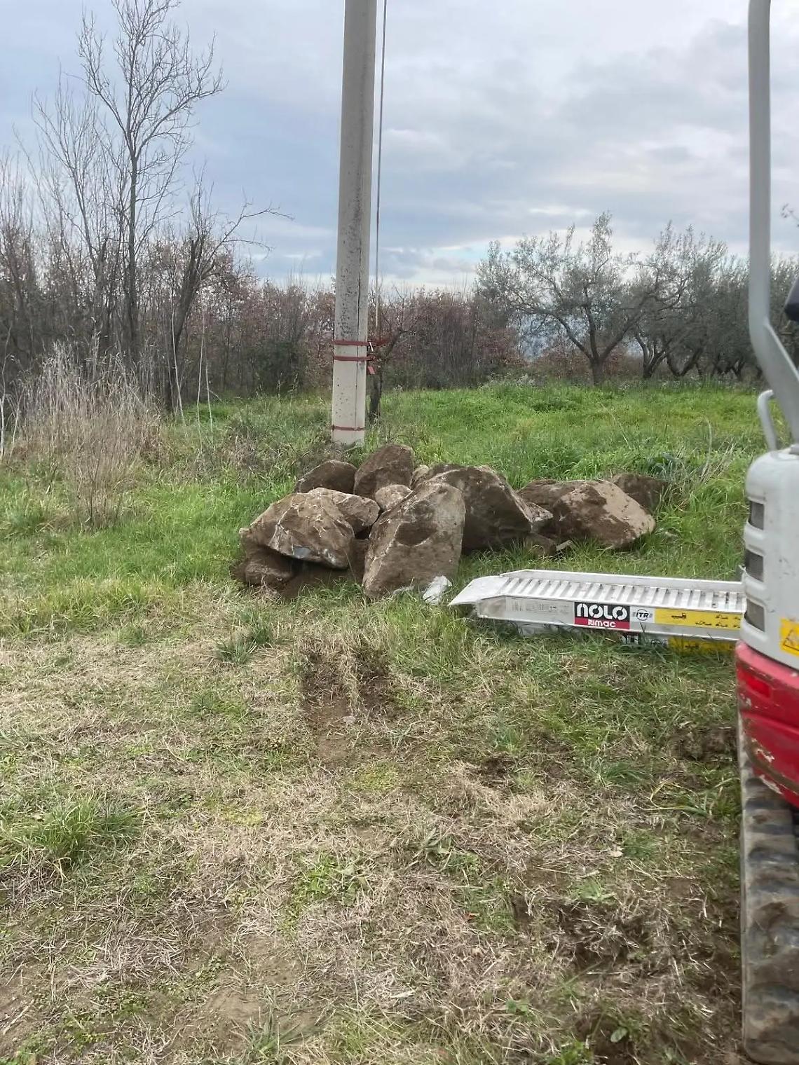 &laquo;Cassia Romana sfregiata, inaccettabile, va fatta chiarezza&raquo;