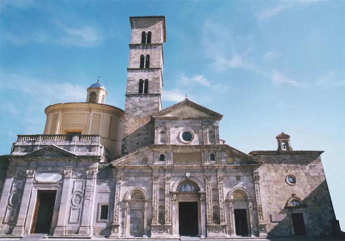 Pioggia di fondi per la basilica di Santa Cristina