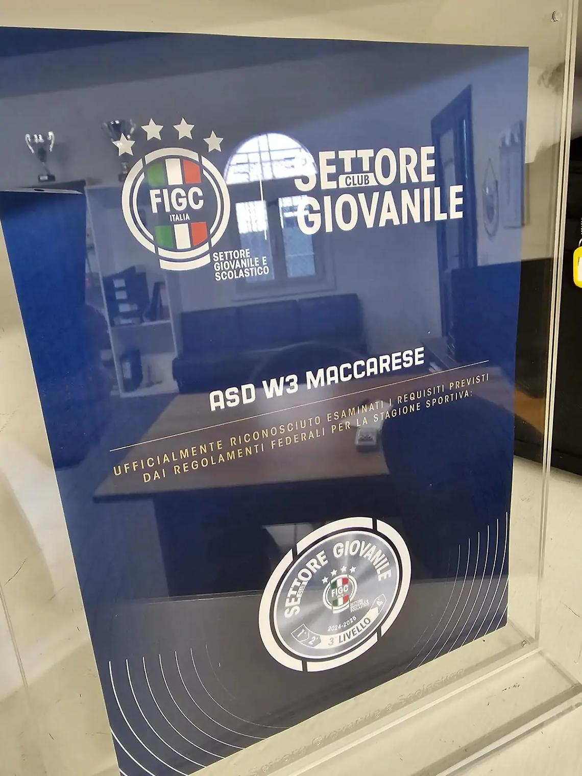 W3 Maccarese, dalla Lnd Lazio la targa ufficiale di Scuola Calcio di 3&deg; Livello