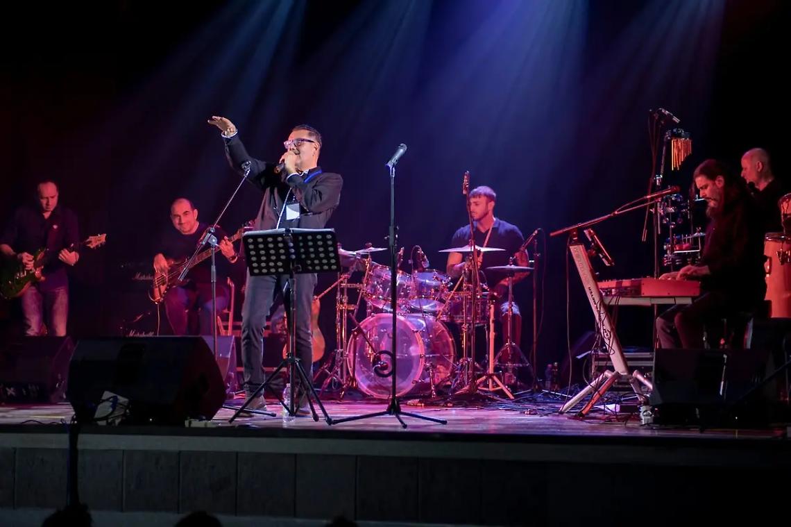 Un successo l&rsquo;omaggio a Fabio De Paulis