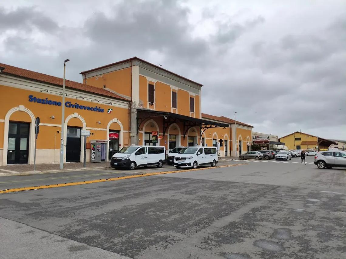 Stazione ferroviaria, via al restyling &ldquo;con calma&rdquo; di RFI
