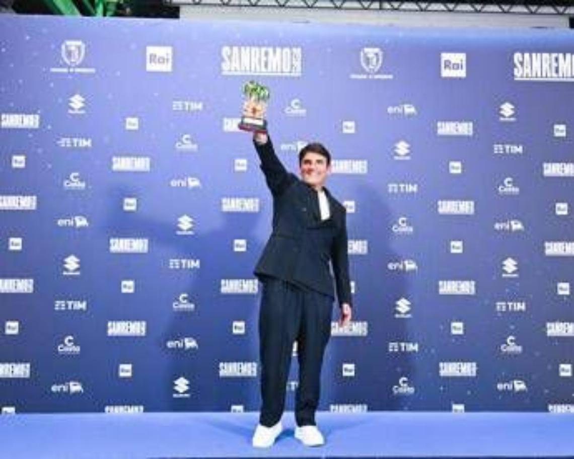 Sanremo, vince 'Per sempre s&igrave;' ma la Crusca boccia il testo: "Troppi luoghi comuni"