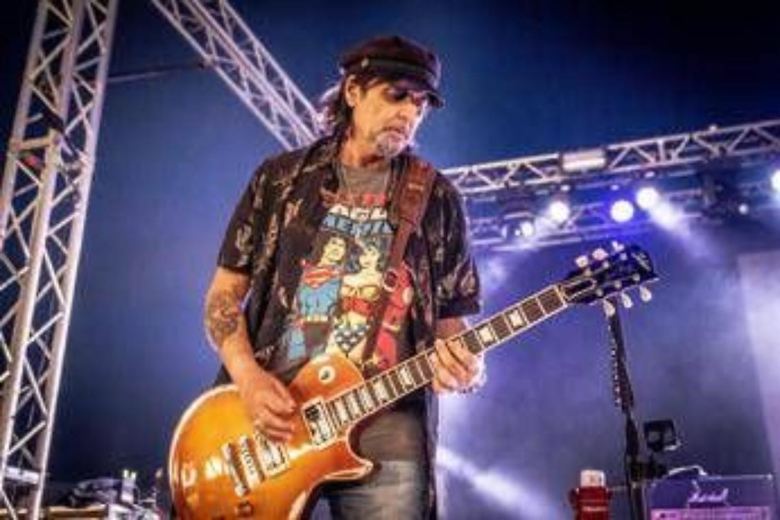 E' morto Phil Campbell, il chitarrista dei Motorhead aveva 64 anni