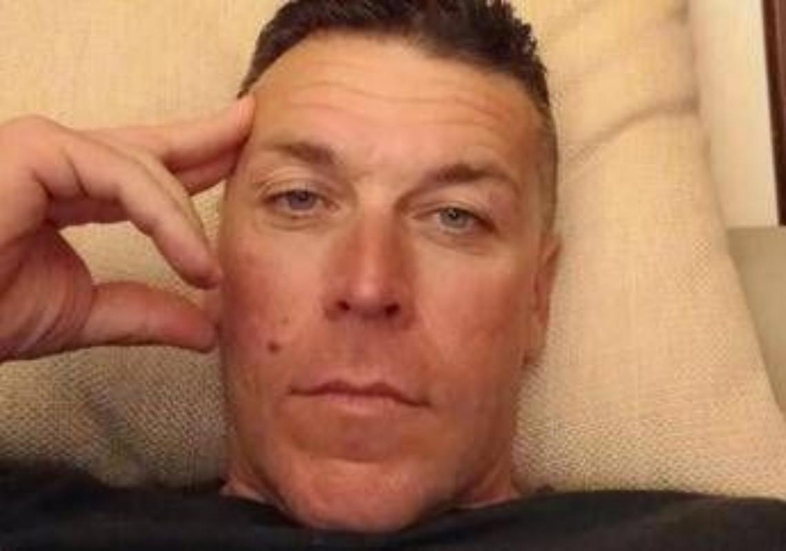 Massa, "Giacomo Bongiorni colpito anche mentre era a terra": la ricostruzione del pestaggio