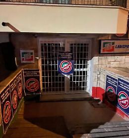Manifesti contro Lotito anche nella sede di Fi in via Suor Maria Spinelli