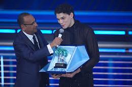  Nicol&ograve; Filippucci conquista l'Ariston