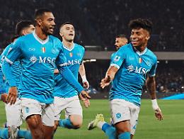 Il Napoli trionfa contro il Torino per 2-1