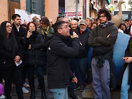 Biodigestore, la citt&agrave; scende in strada: protesta contro l&rsquo;impianto da 120mila tonnellate