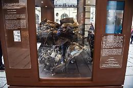 A Civitavecchia l'auto di scorta del giudice Falcone 