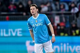 Serie A: il Napoli batte 1-0 il Cagliari, l'Udinese supera il Genoa 2-0