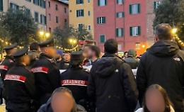 Studenti di Azione Universitaria aggrediti in piazza e poi assediati in Comune, tra loro il figlio del presidente dell'Adsp Latrofa