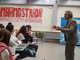 La parola come palestra: la 4A del liceo Classico Padre Alberto Guglielmotti si prepara al torneo "Dire e Contraddire"
