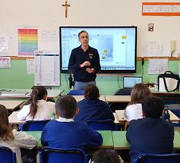 La polizia nelle scuole viterbesi con &ldquo;PrentenDiamo Legalit&agrave;&rdquo;