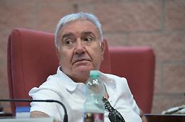 Tensione in maggioranza: Alessi rimette le deleghe su trasporti e personale