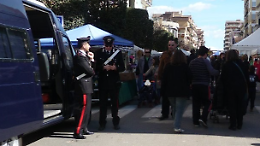 Alla sagra per la ex, il braccialetto lo tradisce: arrestato