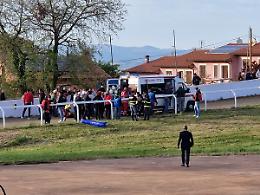 Palio di Sant&rsquo;Anselmo: cade un fantino e viene travolto da un cavallo