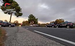 Reparti speciali contro lo spaccio: scoperto altro &ldquo;supermarket&rdquo; nei boschi