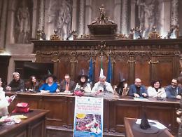 Viterbo: torna la Calza della Befana pi&ugrave; lunga del mondo