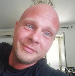 Sbranato dai rottweiler, Pasqualini sarebbe morto in 3 minuti