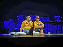 Quartullo fa centro con &ldquo;28 motivi per innamorarsi&rdquo;