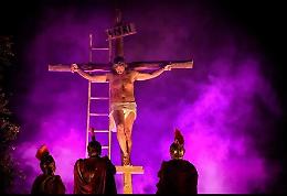 In piazza la Rievocazione della Passione di Cristo