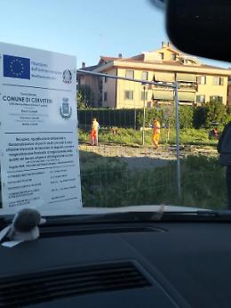 Lavori a &ldquo;singhiozzo&rdquo; nei parchi: &egrave; polemica