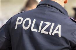 Viterbo: perseguita la donna che lo respinge e minaccia il compagno