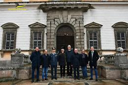 Palazzo Farnese, finanzieri in pensione faranno da guida ai visitatori