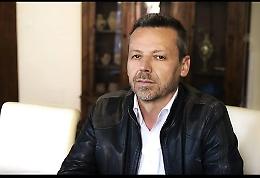 Tenta di rubare l&rsquo;auto del sindaco