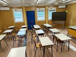 Scuola Ellera, al via le lezioni nei container