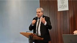 &laquo;Purchiaroni arrogante, non sono un iscritto qualunque&raquo;